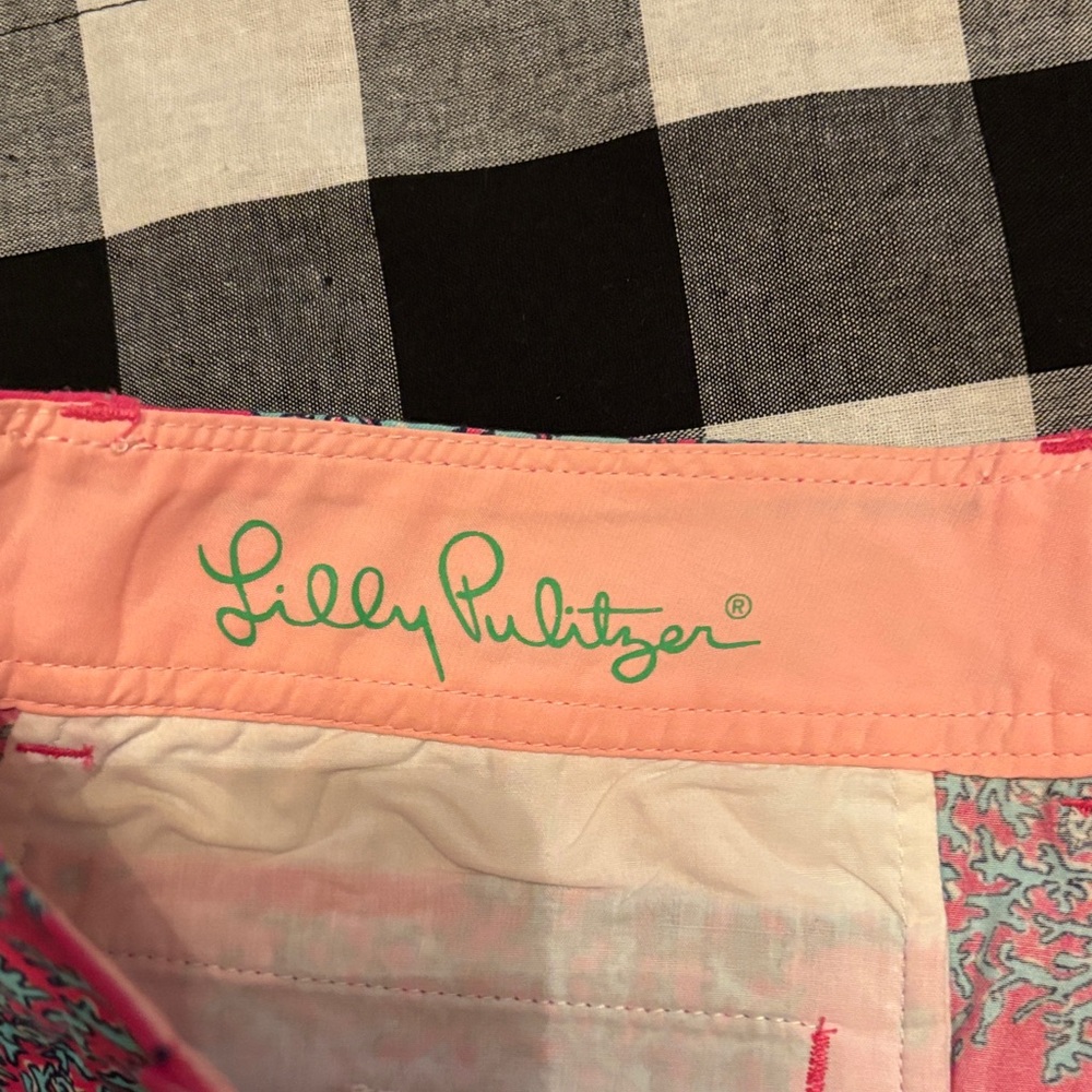Lilly Pulitzer blue coral cocktail Callahan shorts 0 - Picture 2 of 5